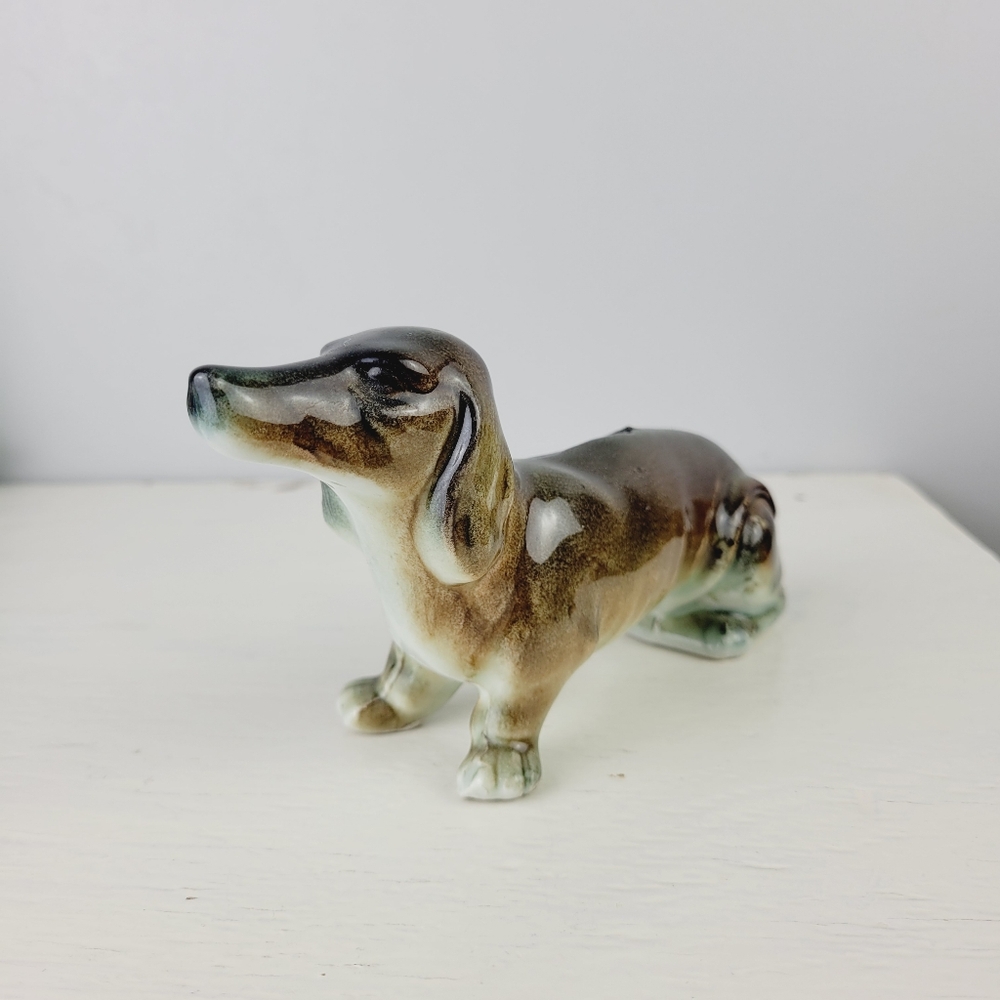 Vintage Dachshund Dog Porcelain Figurine Size 7" long made In Austria